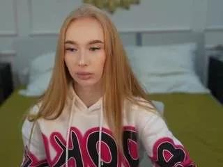 brightdiamonds on CamSoda 