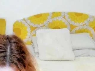 britishmilfpenelope on CamSoda 