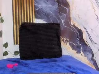 Freechat brittanyy20 on CamSoda