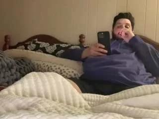 brybadarmy on CamSoda 