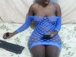 Freechat busty-verrah on CamSoda