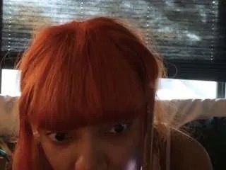 Freechat butterflybooty on CamSoda