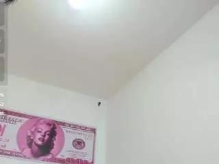 camila-hott1 on CamSoda 