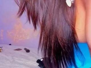 Freechat camila-white1 on CamSoda