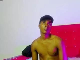 Freechat camilayceleste29 on CamSoda