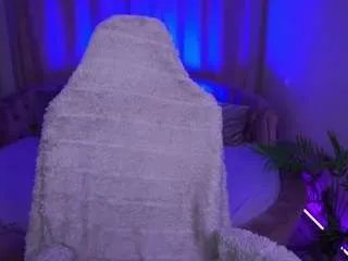 Freechat candygraces on CamSoda