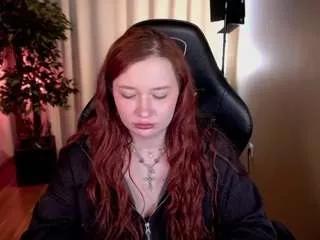 carolinawinter on CamSoda 