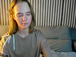 Offline casey-sweeet on CamSoda