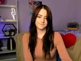catherine-kitty on CamSoda 