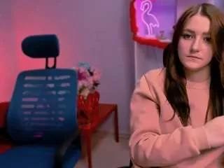 catherine-kitty on CamSoda 