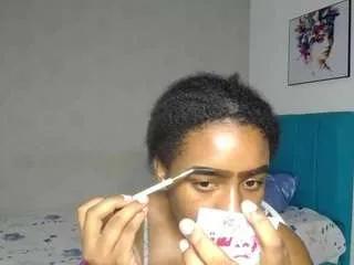 Freechat cattleya-hotgirl on CamSoda