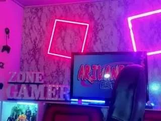 celine-fox on CamSoda 
