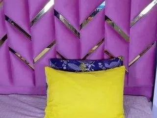 Offline chantal-quinn on CamSoda