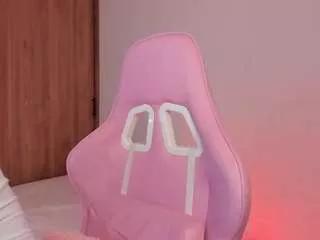 cheerryyy1 on CamSoda 