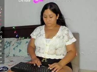 Offline cherrycurvy on CamSoda