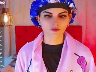 chloe-hot-xxx on CamSoda 