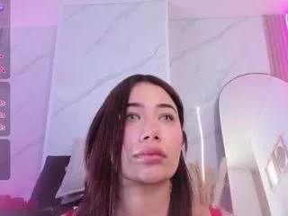 chlooee on CamSoda 