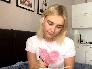 Offline clairewilliams on CamSoda