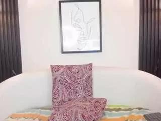 cloe-adams on CamSoda 