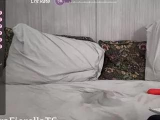 cloudedthot on CamSoda 