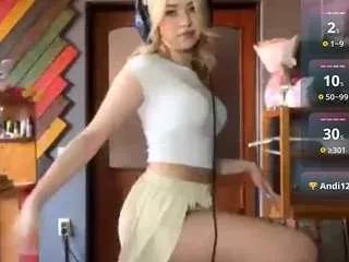 clovercrammer on CamSoda 