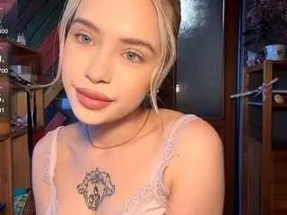 clovercrammer on CamSoda 