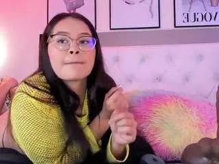 corachandler on CamSoda 