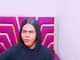 cristall-hotts on CamSoda 