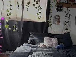 Offline cute-melanie on CamSoda