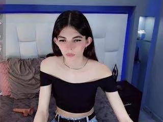 cutearii on CamSoda 