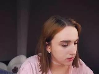 cwenebullins on CamSoda 