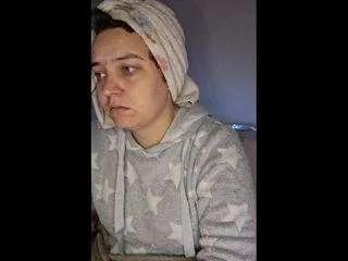 Freechat cyndeewinter on CamSoda