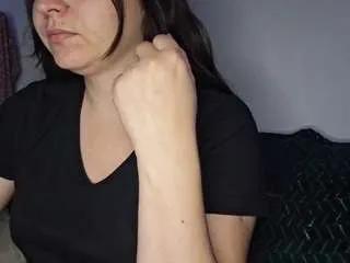 Freechat cyndeewinter on CamSoda