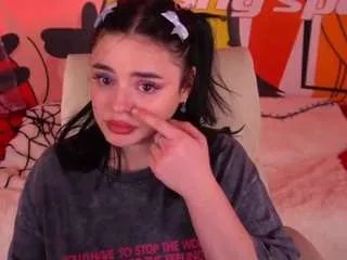 Offline daenerysdaen on CamSoda