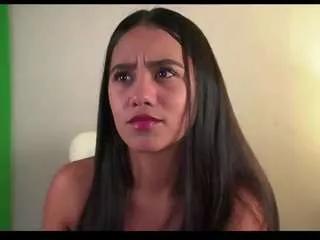 dafnee-ds on CamSoda 