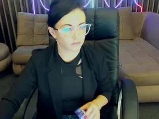 Freechat dafnimon on CamSoda