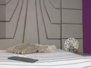 daina-boss on CamSoda 