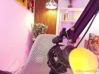 Offline dalila-sky on CamSoda