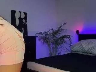 dalmatian-girl on CamSoda 
