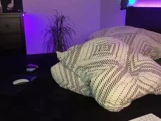 dalmatian-girl on CamSoda 