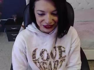danielle-smithh on CamSoda 