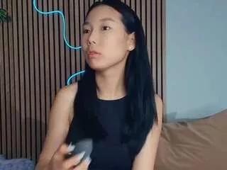darinaweis on CamSoda 
