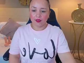 dayana-sweet1 on CamSoda 
