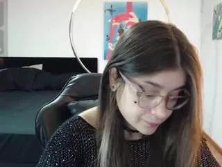 dearlilith on CamSoda 