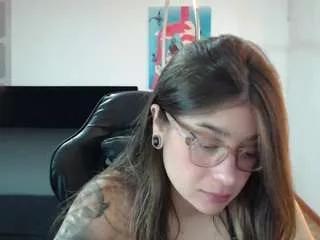 dearlilith on CamSoda 