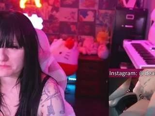 Freechat dearxfawn on CamSoda