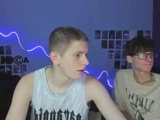 den-rich on CamSoda 