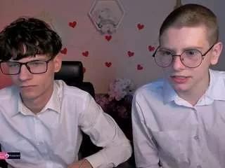 den-rich on CamSoda 