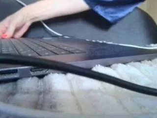 Offline desirechristy on CamSoda