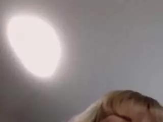 desired-heart on CamSoda 